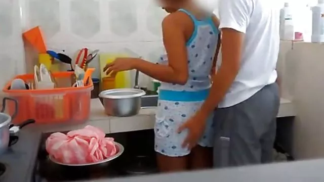 سكس بدون تسجيل الألمانية أمي وصبي سكسي محارم ايطالي الأكل